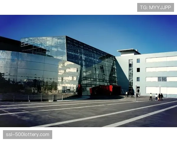 拜仁慕尼黑与慕尼黑工业大学合作开设体育管理硕士项目