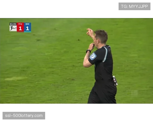 实时:洛里昂球员因危险动作被直接红牌罚下 实时:洛里昂球员因危险动作被直接红牌罚下